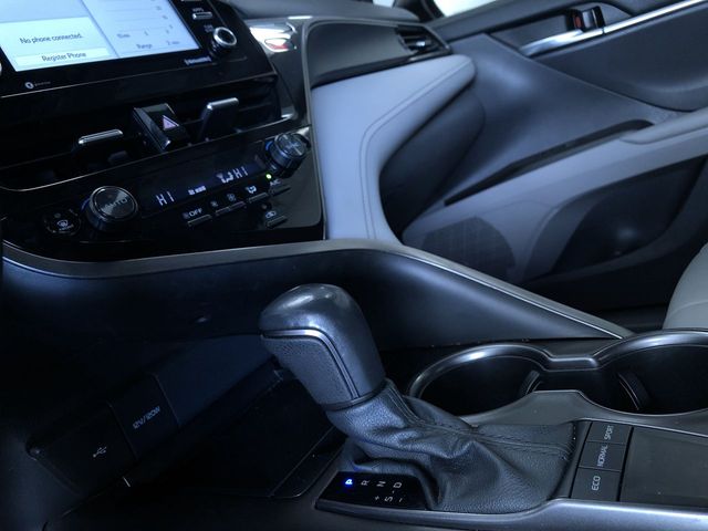 Thumbnail: 2022 Toyota Camry - 15