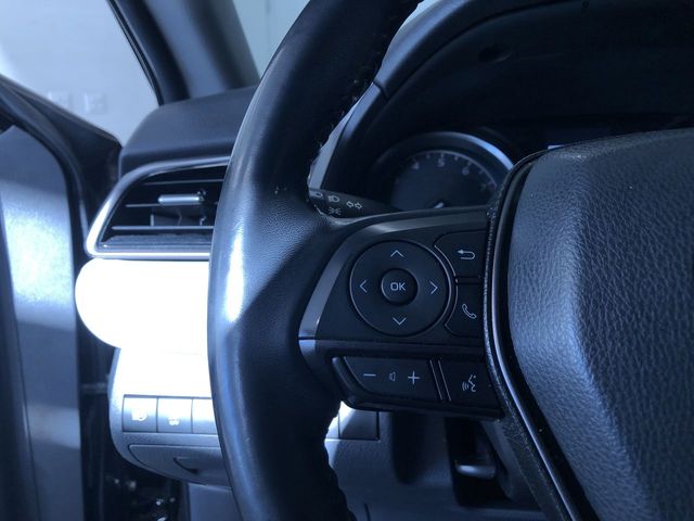 Thumbnail: 2022 Toyota Camry - 27