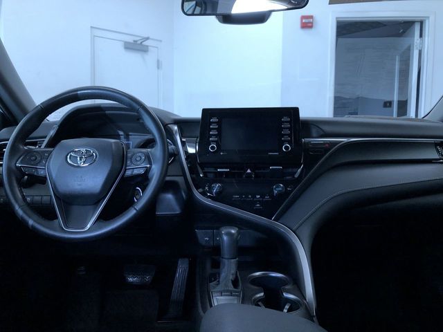 Thumbnail: 2024 Toyota Camry - 9