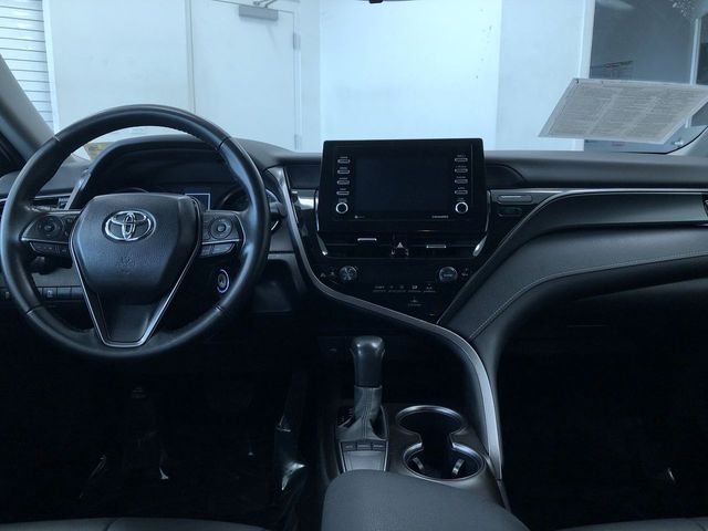 Thumbnail: 2024 Toyota Camry - 9