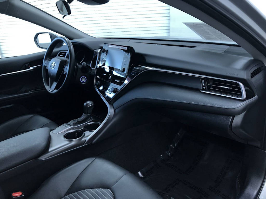 2024 Toyota Camry SE 13