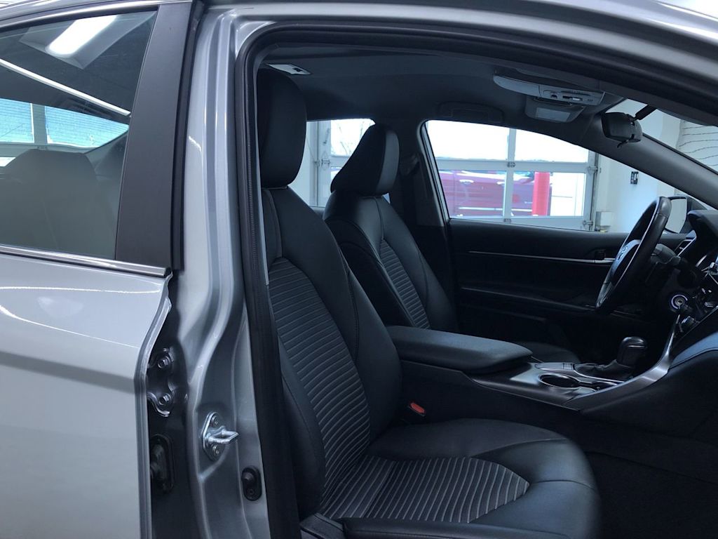 2024 Toyota Camry SE 11