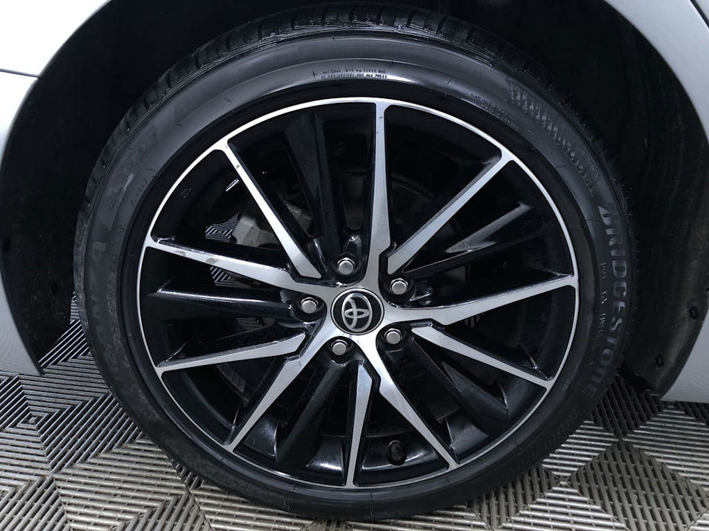 2024 Toyota Camry SE 8