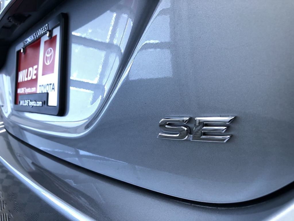 2024 Toyota Camry SE 7
