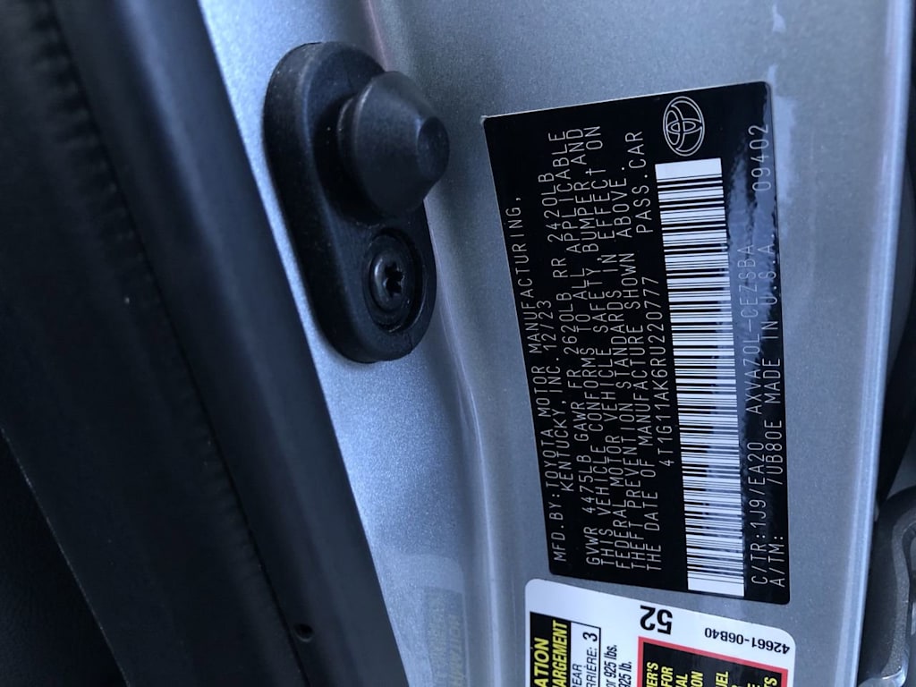 2024 Toyota Camry SE 18