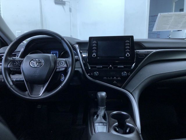 Thumbnail: 2024 Toyota Camry - 9
