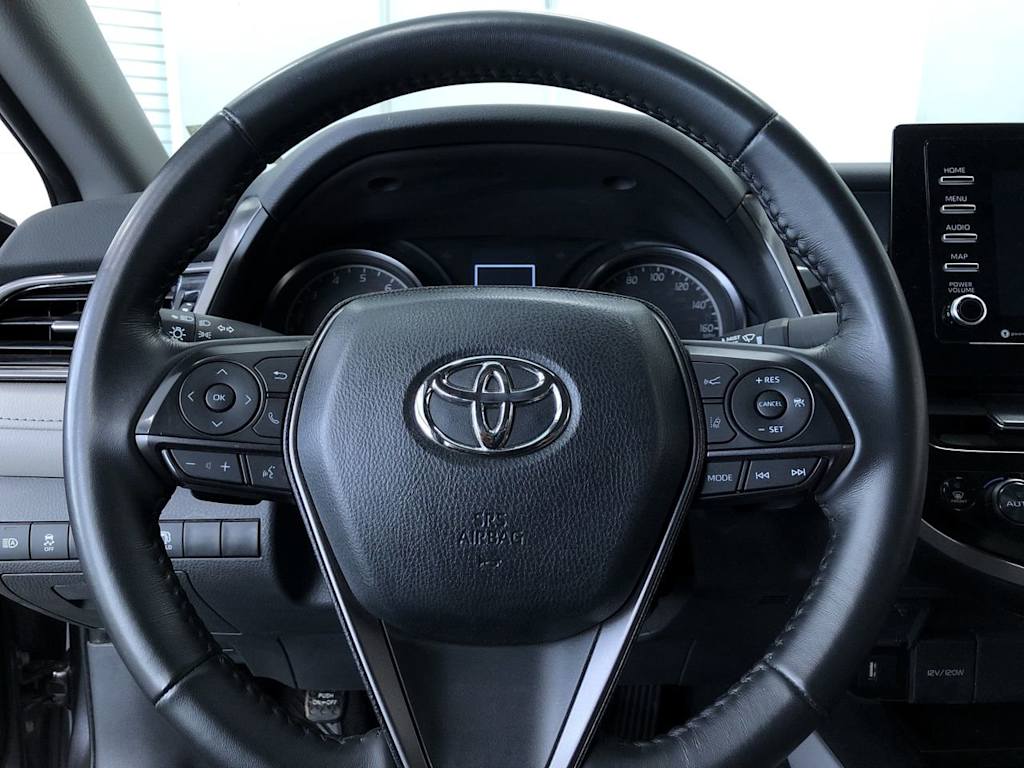 2024 Toyota Camry SE 9