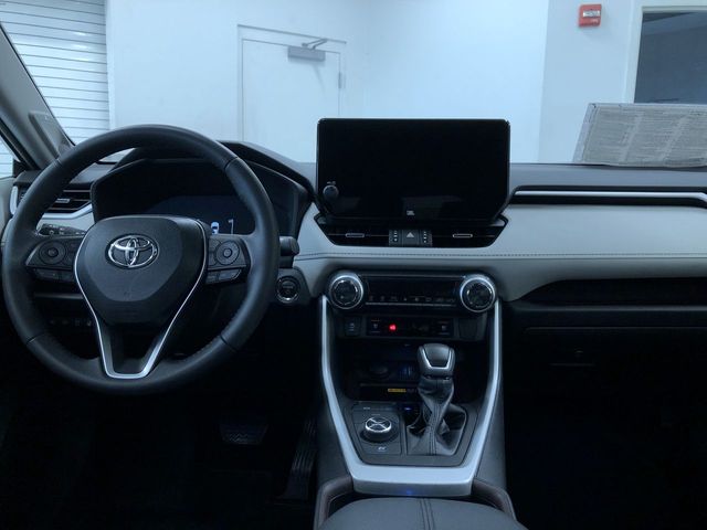 Thumbnail: 2023 Toyota RAV4 - 9