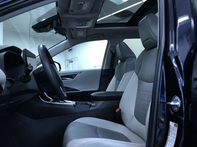 Thumbnail: 2023 Toyota RAV4 - 10