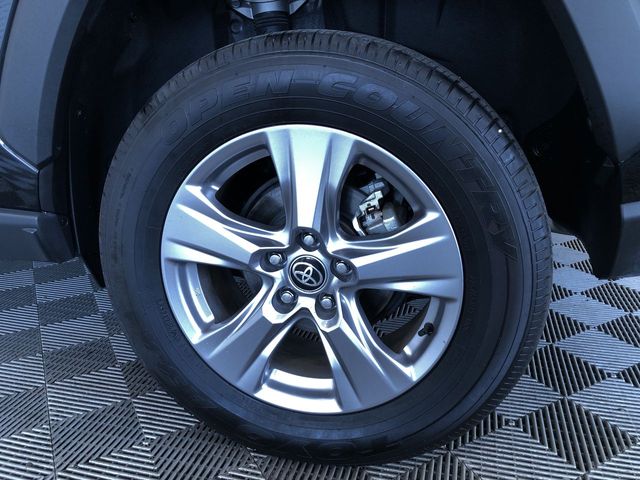 Thumbnail: 2025 Toyota RAV4 - 7