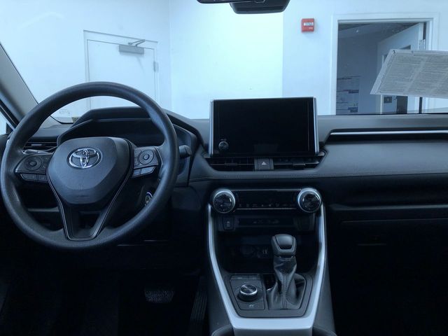 Thumbnail: 2025 Toyota RAV4 - 9
