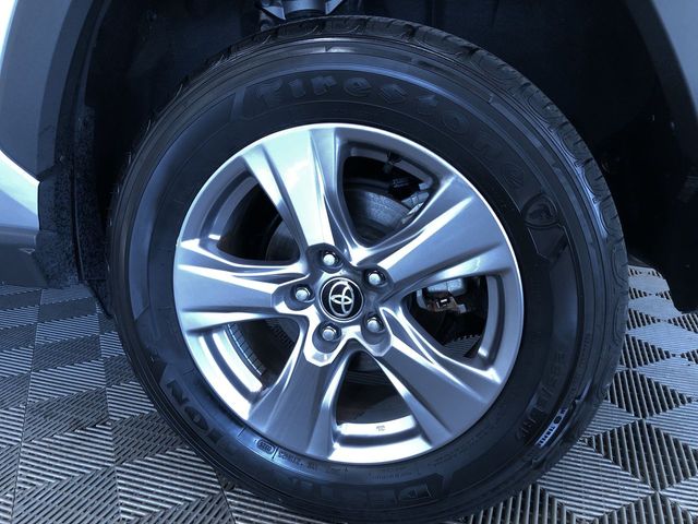 Thumbnail: 2025 Toyota RAV4 - 8