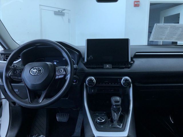 Thumbnail: 2025 Toyota RAV4 - 2