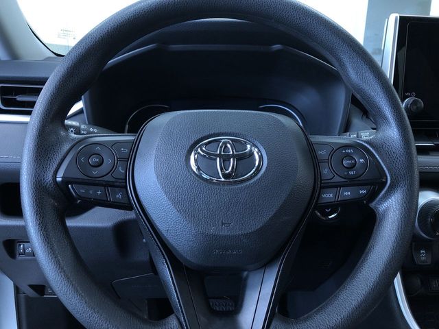 Thumbnail: 2025 Toyota RAV4 - 29