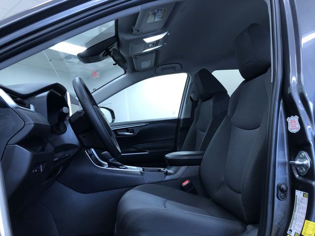 Thumbnail: 2025 Toyota RAV4 - 10