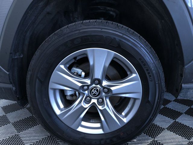 Thumbnail: 2025 Toyota RAV4 - 8