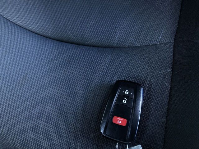 Thumbnail: 2025 Toyota RAV4 - 19