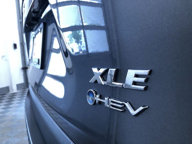 Thumbnail: 2025 Toyota RAV4 - 17