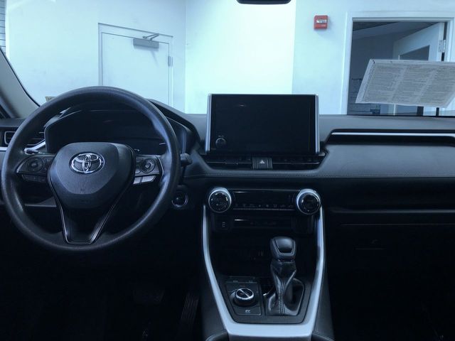 Thumbnail: 2025 Toyota RAV4 - 7