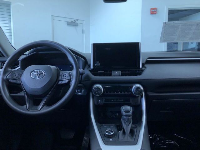 Thumbnail: 2025 Toyota RAV4 - 9