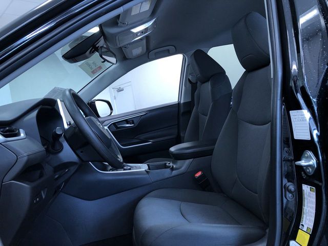 Thumbnail: 2025 Toyota RAV4 - 10