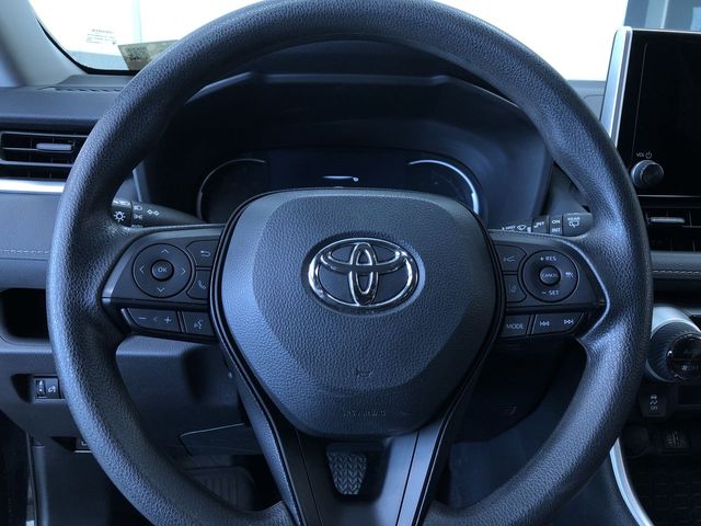 Thumbnail: 2025 Toyota RAV4 - 14