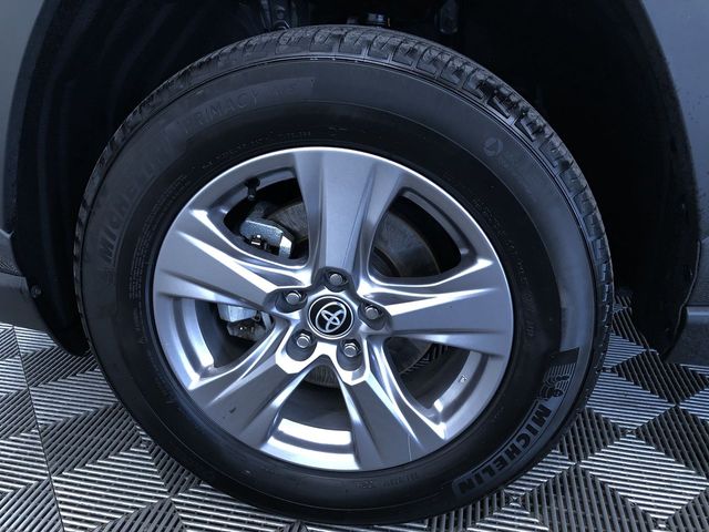 Thumbnail: 2025 Toyota RAV4 - 8