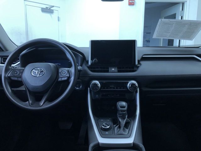 Thumbnail: 2025 Toyota RAV4 - 8