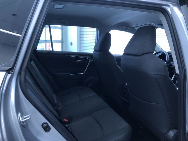 Thumbnail: 2025 Toyota RAV4 - 28