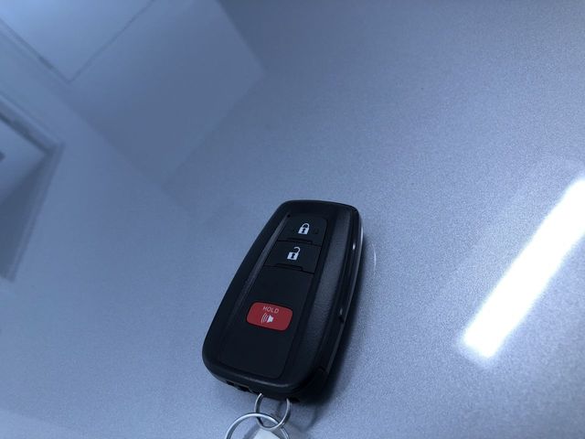 Thumbnail: 2025 Toyota RAV4 - 17