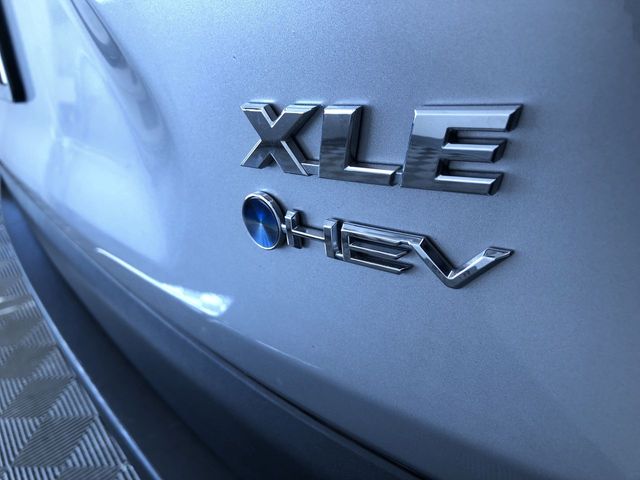 Thumbnail: 2025 Toyota RAV4 - 7