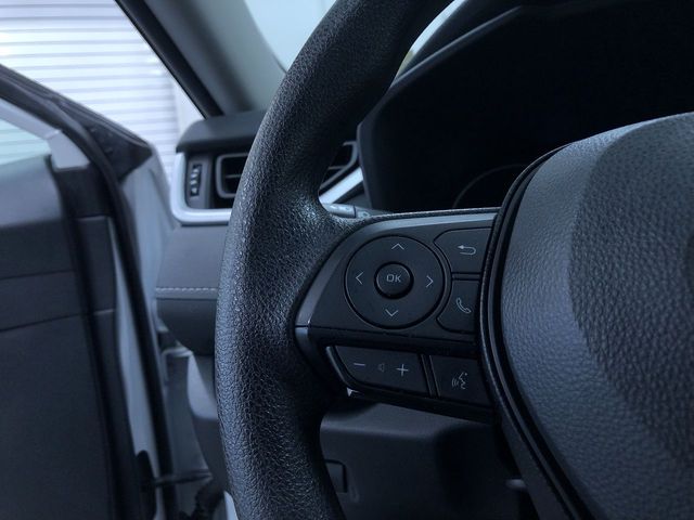 Thumbnail: 2025 Toyota RAV4 - 31