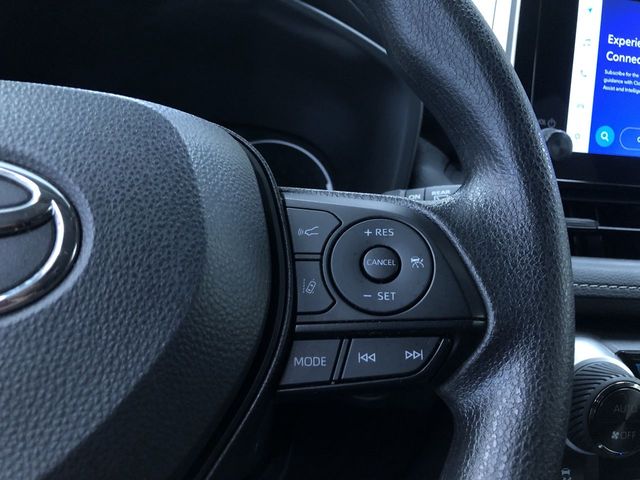 Thumbnail: 2025 Toyota RAV4 - 32