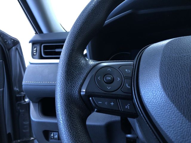 Thumbnail: 2025 Toyota RAV4 - 30