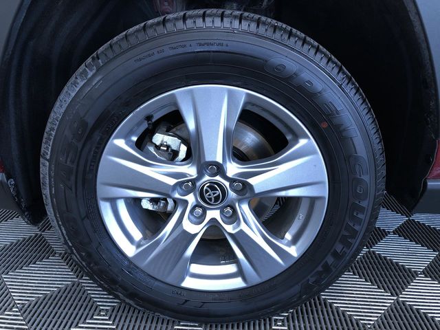 Thumbnail: 2025 Toyota RAV4 - 7