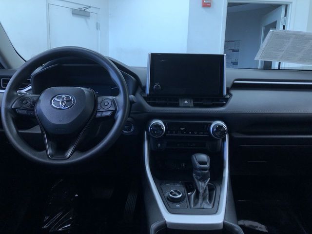 Thumbnail: 2025 Toyota RAV4 - 9