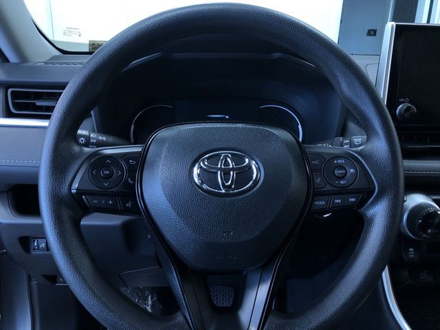 Thumbnail: 2025 Toyota RAV4 - 14