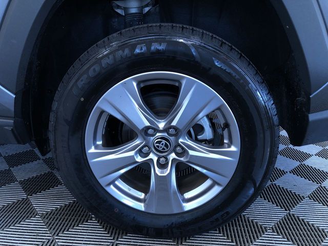 Thumbnail: 2025 Toyota RAV4 - 8