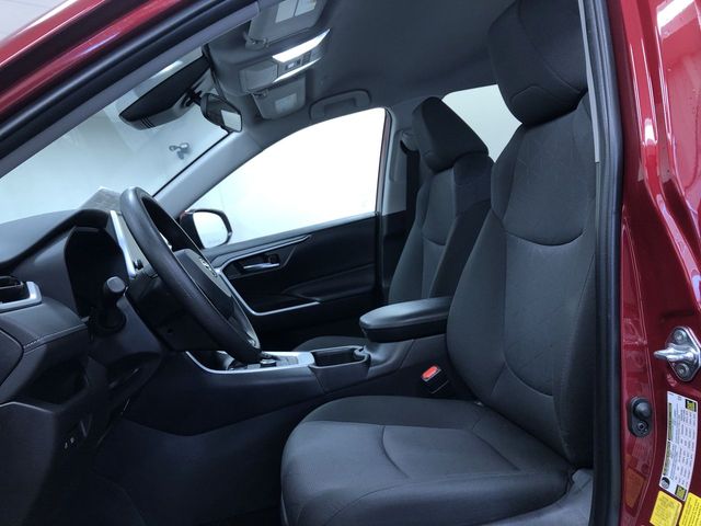 Thumbnail: 2025 Toyota RAV4 - 11