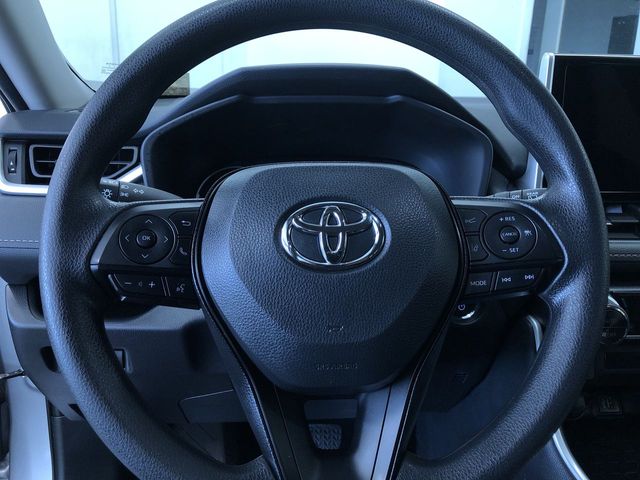 Thumbnail: 2025 Toyota RAV4 - 30