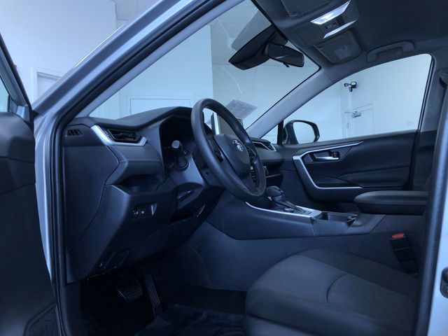 Thumbnail: 2025 Toyota RAV4 - 2