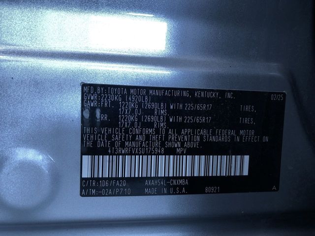 Thumbnail: 2025 Toyota RAV4 - 33