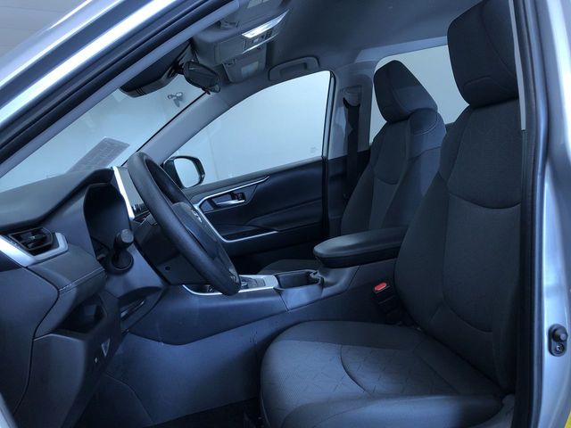 Thumbnail: 2025 Toyota RAV4 - 10