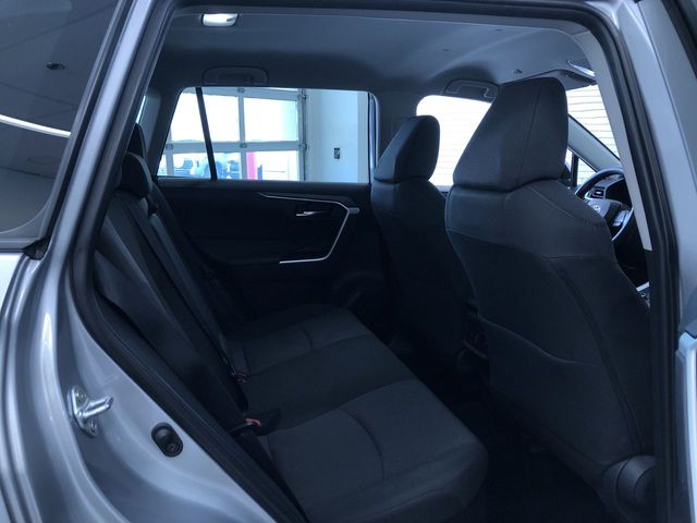 Thumbnail: 2025 Toyota RAV4 - 29