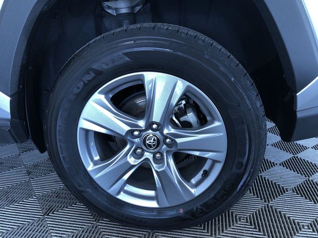 Thumbnail: 2025 Toyota RAV4 - 8