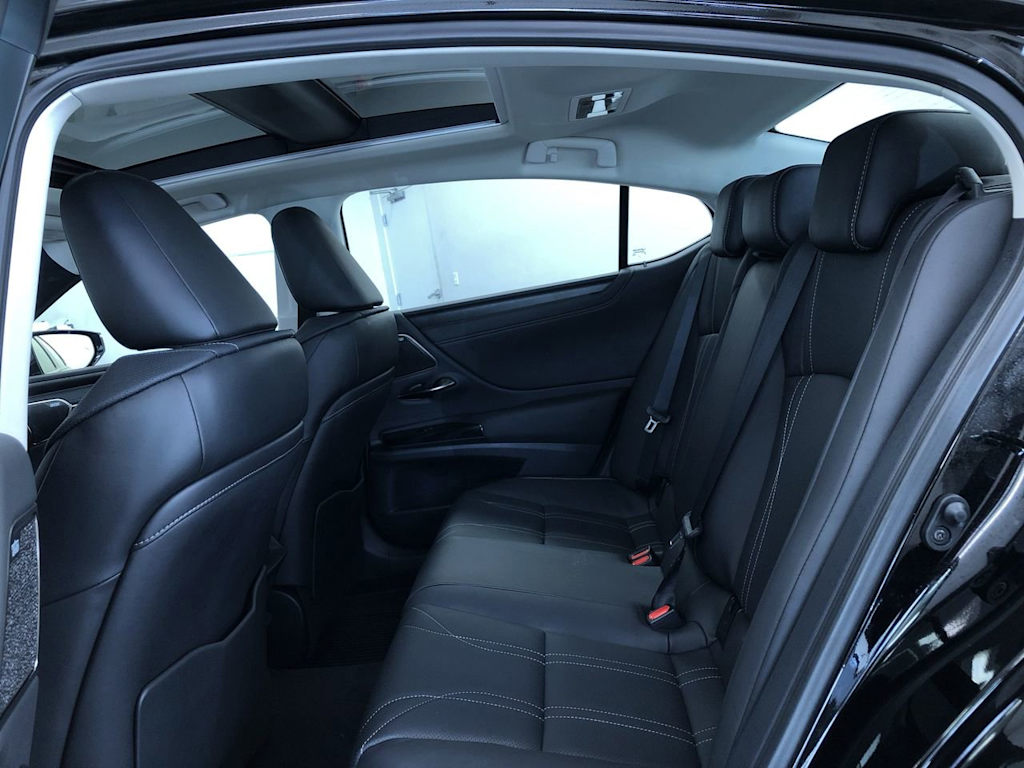2025 Lexus ES 350 Luxury 28
