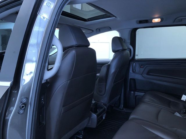 Thumbnail: 2019 Honda Odyssey - 12