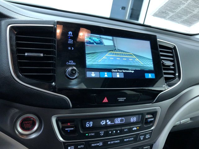 Thumbnail: 2020 Honda Pilot - 14