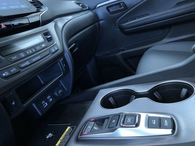 Thumbnail: 2025 Honda Passport - 16