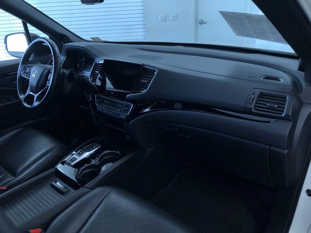 Thumbnail: 2019 Honda Passport - 12